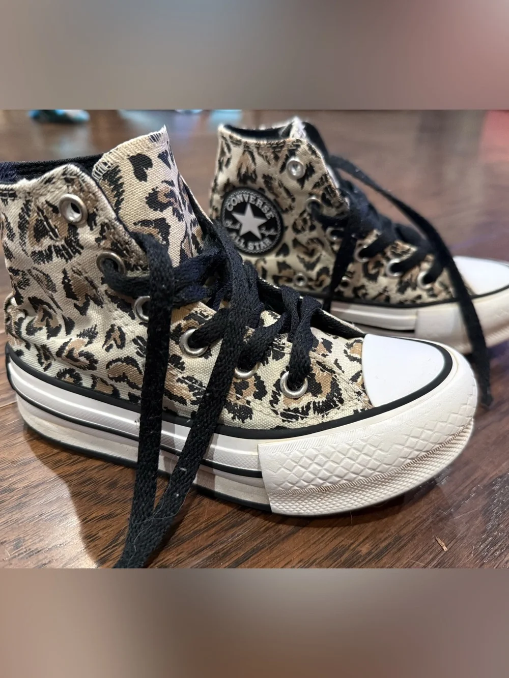 Converse Chuck Taylor All Star EVA Lift High-Top, Animal Print Youth size 11